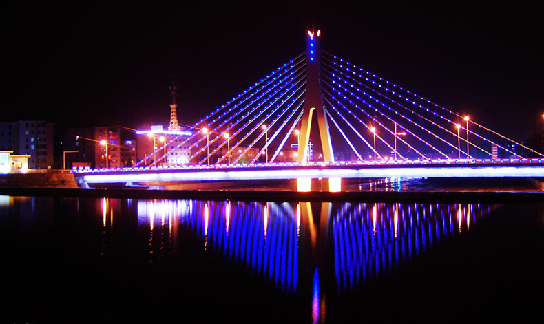 led点光源桥梁灯光亮化设计打造桥之“美”_华宇星亮化厂家